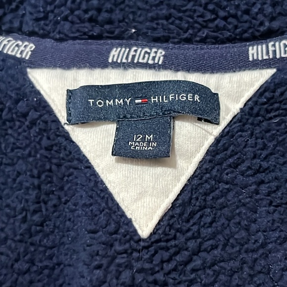 EUC Tommy Hilfiger 12 Months Cream Zip Hoodie Hooded Sweatshirt - Picture 2 of 3